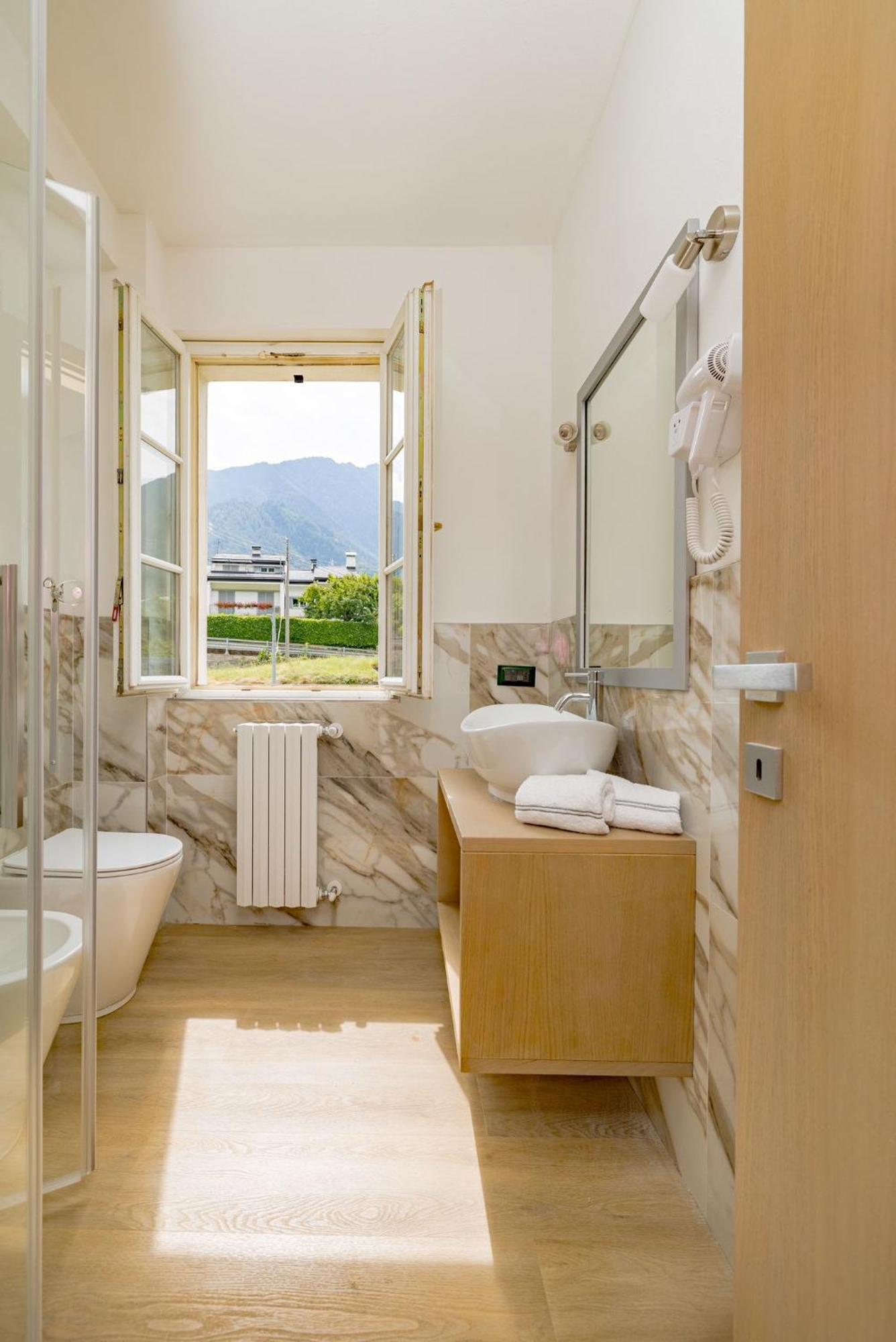 Hotel Ristorante Val America Sernio Екстериор снимка